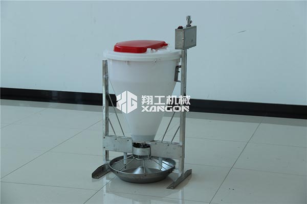 智能粥料器养猪案例